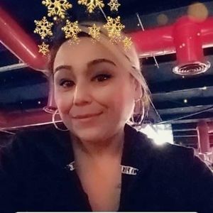 Meet your Posher, Marie